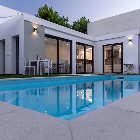 Ilheu 25 Peniche House Bed & Breakfast ภายนอก รูปภาพ