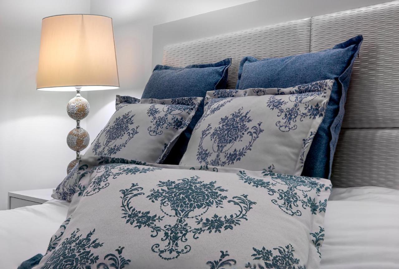 Ilheu 25 Peniche House Bed & Breakfast ภายนอก รูปภาพ