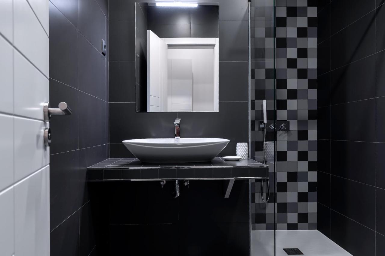 Ilheu 25 Peniche House Bed & Breakfast ภายนอก รูปภาพ